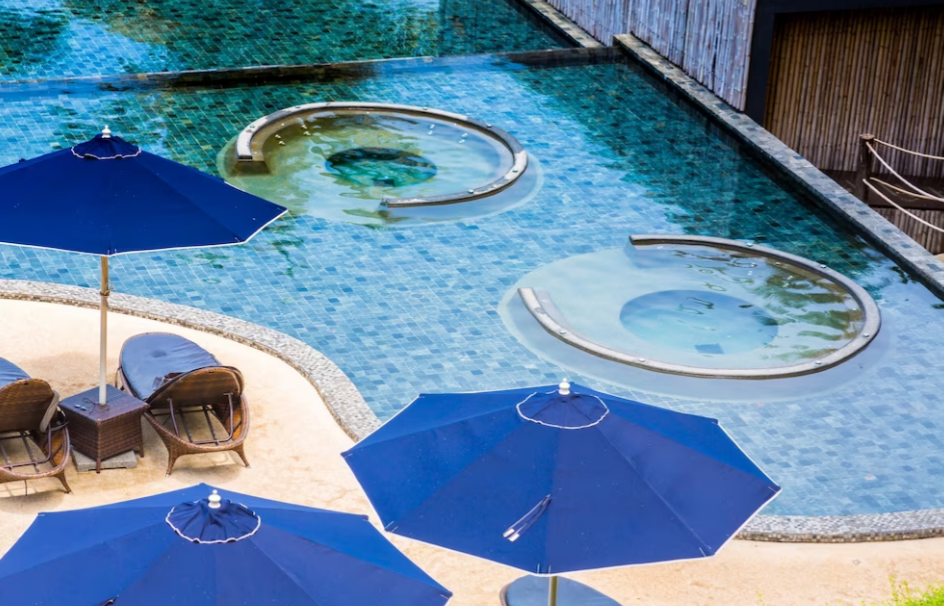 https://vmlfacilitymanagement.com/wp-content/uploads/2024/03/swimming-pool-maintenance-new.png